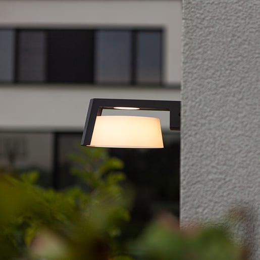 11HLED1055VCCG 11HLED1055VCCG